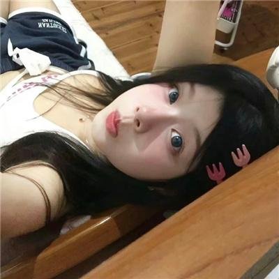 在壁橱里谈话
